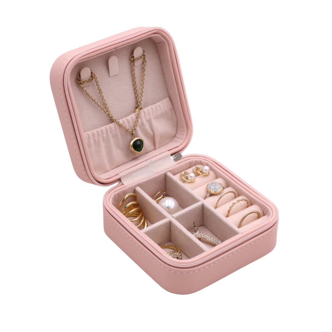 Personalized Jewelry Boxes For Women - PU Leather Travel Jewellery Box - Jewels Storage Box For Earring, Ring, Necklace - Bridesmaid Gifts For Girls PU Leather Jewelry Case (Pink with Name)