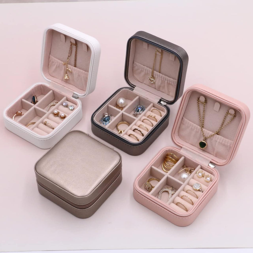 Personalized Jewelry Boxes For Women - PU Leather Travel Jewellery Box - Jewels Storage Box For Earring, Ring, Necklace - Bridesmaid Gifts For Girls PU Leather Jewelry Case (Pink with Name)